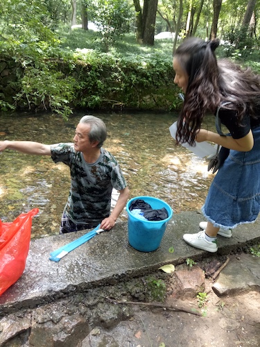 七月九日 毛巾哥探花
 走西湖-关注西湖十景垃圾分类问题小分队 游客调查