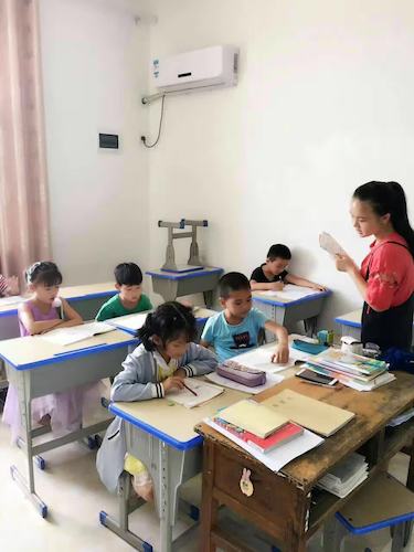 8月22日 毛巾哥探花
 浙西建德爱心支教小队 离别，未知重逢 (1)