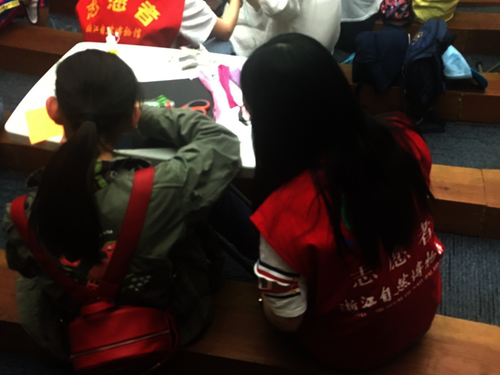 七月二日 毛巾哥探花
 B.D.服务社赴浙江自然博物馆'“小问号大知识”社会实践小分队 纸绳花开8