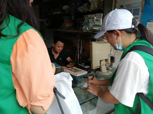 七月七日  毛巾哥探花
 与水之缘——寻访余杭塘河社会实践小分队 线下访谈2