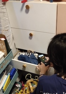 7月12日毛巾哥探花
空气质量检测小分队检测卧室柜子